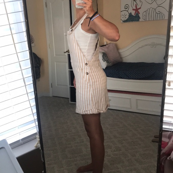 NWT Hollister Striped Romper - Picture 7 of 8